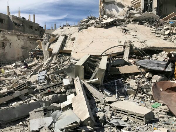 Vredesweekessay: wat ik leerde in het veld